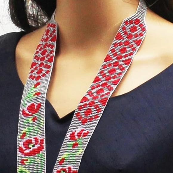 Red Rose Flowers Seed Beaded Necklace Native American Grey Floral L - Picture 7 of 11